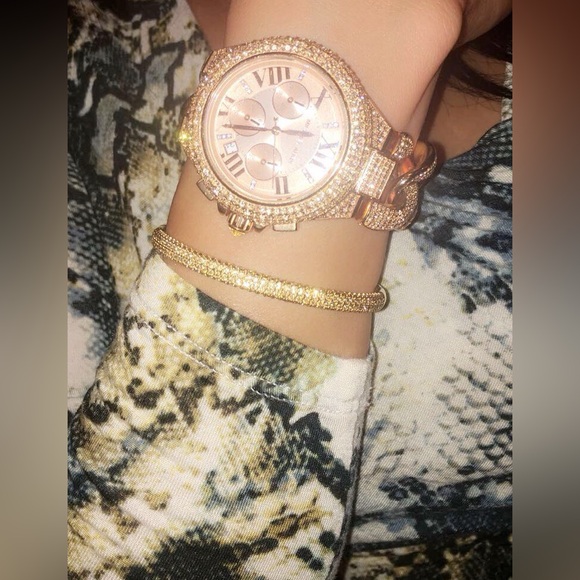 ✨HOST PICK✨- Limited Edition Michael Kors Watch For Sale! - Picture 5 of 5